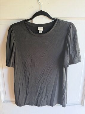 Women’s Puff Sleeve Tee - faded black